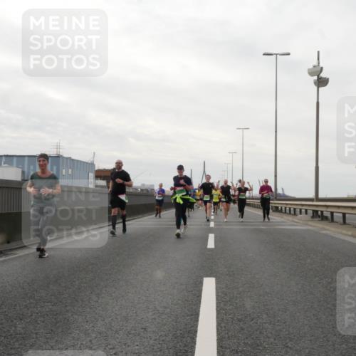03.10.2025 - Köhlbrandbrückenlauf Matties Gatica Varas http://msf.ph/oto/9191066 03.10.2025 16:04:45 Position 3  meine-sportfotos.de