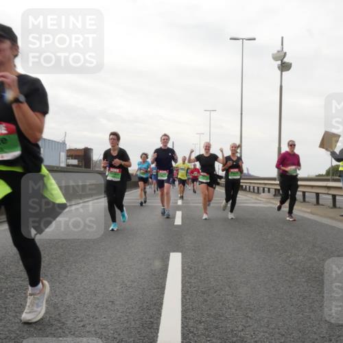 03.10.2025 - Köhlbrandbrückenlauf Matties Gatica Varas http://msf.ph/oto/9191079 03.10.2025 16:04:48 Position 3 7873 meine-sportfotos.de