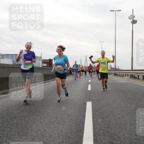 03.10.2025 - Köhlbrandbrückenlauf Matties Gatica Varas http://msf.ph/oto/9191091 03.10.2025 16:04:51 Position 3  meine-sportfotos.de