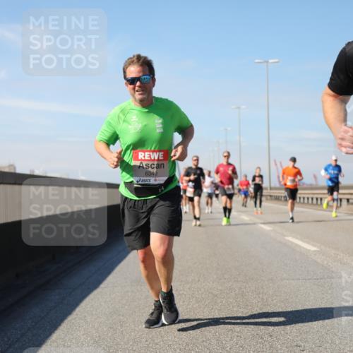 03.10.2025 - Köhlbrandbrückenlauf Yannick Fuchs http://msf.ph/oto/9191101 03.10.2025 11:51:37 Position 3 6349, 13 meine-sportfotos.de