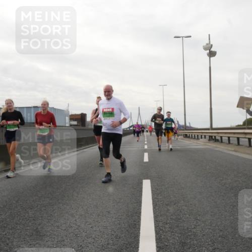 03.10.2025 - Köhlbrandbrückenlauf Matties Gatica Varas http://msf.ph/oto/9191192 03.10.2025 16:05:13 Position 3  meine-sportfotos.de