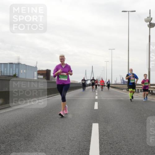 03.10.2025 - Köhlbrandbrückenlauf Matties Gatica Varas http://msf.ph/oto/9191217 03.10.2025 16:05:19 Position 3  meine-sportfotos.de