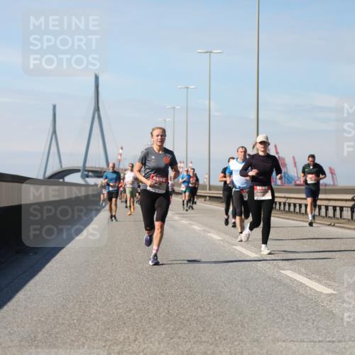 03.10.2025 - Köhlbrandbrückenlauf Yannick Fuchs http://msf.ph/oto/9191232 03.10.2025 11:51:50 Position 3  meine-sportfotos.de