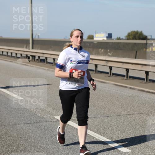 03.10.2025 - Köhlbrandbrückenlauf Yannick Fuchs http://msf.ph/oto/9191240 03.10.2025 12:11:50 Position 3 5517 meine-sportfotos.de