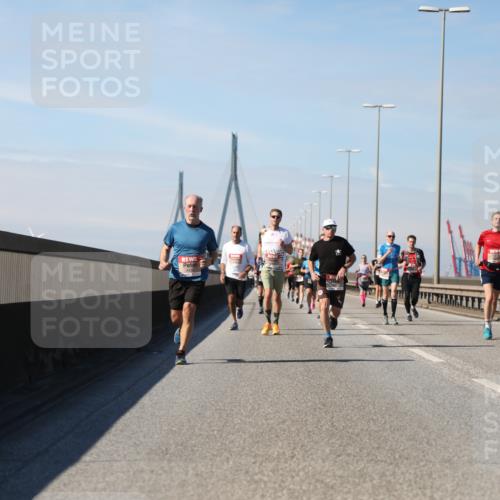 03.10.2025 - Köhlbrandbrückenlauf Yannick Fuchs http://msf.ph/oto/9191276 03.10.2025 11:51:56 Position 3  meine-sportfotos.de