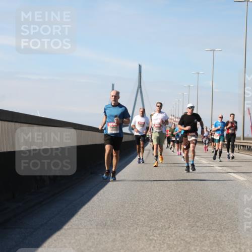 03.10.2025 - Köhlbrandbrückenlauf Yannick Fuchs http://msf.ph/oto/9191280 03.10.2025 11:51:57 Position 3  meine-sportfotos.de