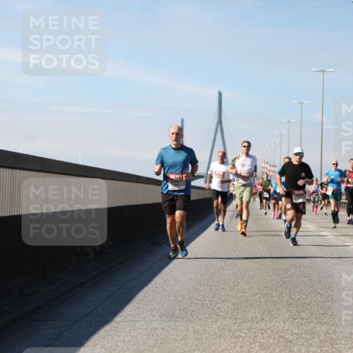 03.10.2025 - Köhlbrandbrückenlauf Yannick Fuchs http://msf.ph/oto/9191287 03.10.2025 11:51:57 Position 3  meine-sportfotos.de