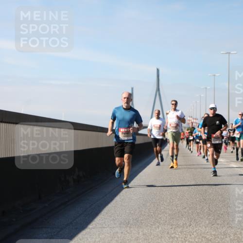 03.10.2025 - Köhlbrandbrückenlauf Yannick Fuchs http://msf.ph/oto/9191290 03.10.2025 11:51:57 Position 3  meine-sportfotos.de