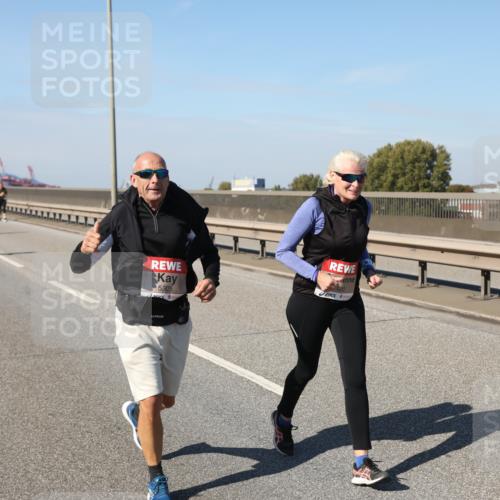 03.10.2025 - Köhlbrandbrückenlauf Yannick Fuchs http://msf.ph/oto/9191299 03.10.2025 12:11:54 Position 3 5305 meine-sportfotos.de