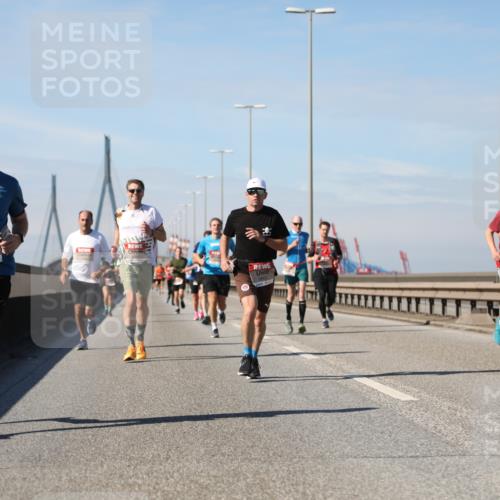 03.10.2025 - Köhlbrandbrückenlauf Yannick Fuchs http://msf.ph/oto/9191304 03.10.2025 11:51:59 Position 3 4412 meine-sportfotos.de