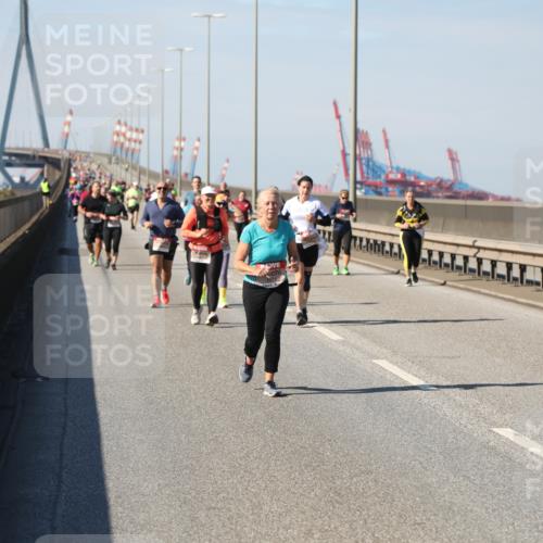 03.10.2025 - Köhlbrandbrückenlauf Yannick Fuchs http://msf.ph/oto/9191307 03.10.2025 12:11:55 Position 3  meine-sportfotos.de
