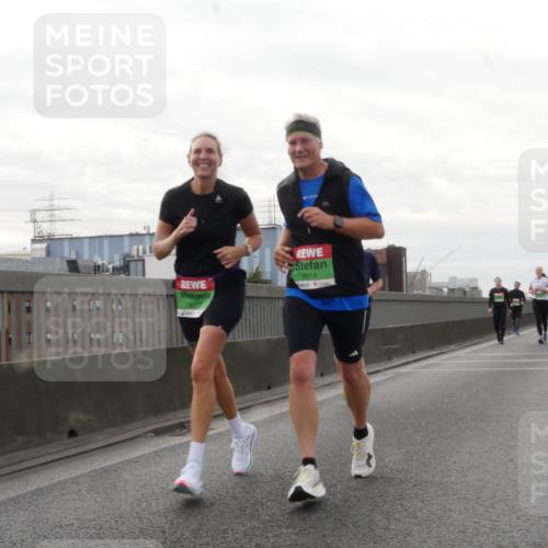 03.10.2025 - Köhlbrandbrückenlauf Matties Gatica Varas http://msf.ph/oto/9191359 03.10.2025 16:05:55 Position 3 00, 8914 meine-sportfotos.de