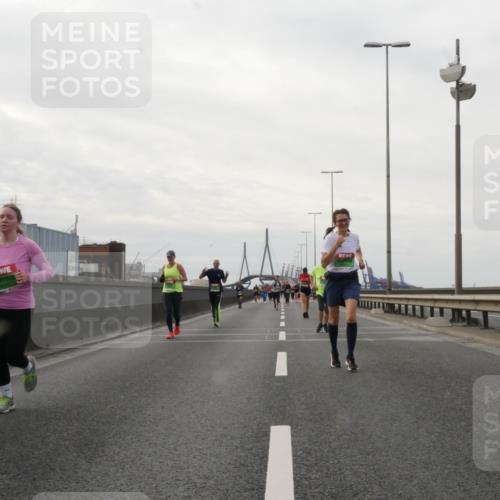 03.10.2025 - Köhlbrandbrückenlauf Matties Gatica Varas http://msf.ph/oto/9191397 03.10.2025 16:06:07 Position 3  meine-sportfotos.de