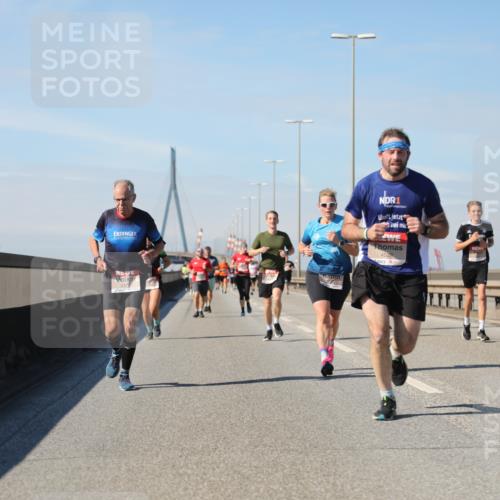 03.10.2025 - Köhlbrandbrückenlauf Yannick Fuchs http://msf.ph/oto/9191402 03.10.2025 11:52:06 Position 3 1, 4528 meine-sportfotos.de