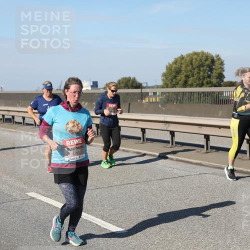 03.10.2025 - Köhlbrandbrückenlauf Yannick Fuchs http://msf.ph/oto/9191427 03.10.2025 12:12:08 Position 3 6295 meine-sportfotos.de