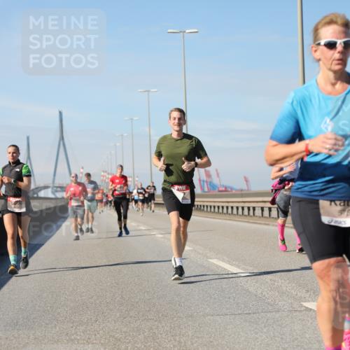 03.10.2025 - Köhlbrandbrückenlauf Yannick Fuchs http://msf.ph/oto/9191433 03.10.2025 11:52:09 Position 3 5753 meine-sportfotos.de