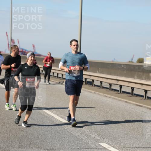 03.10.2025 - Köhlbrandbrückenlauf Yannick Fuchs http://msf.ph/oto/9191440 03.10.2025 12:12:10 Position 3 4611 meine-sportfotos.de