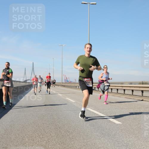 03.10.2025 - Köhlbrandbrückenlauf Yannick Fuchs http://msf.ph/oto/9191451 03.10.2025 11:52:10 Position 3  meine-sportfotos.de