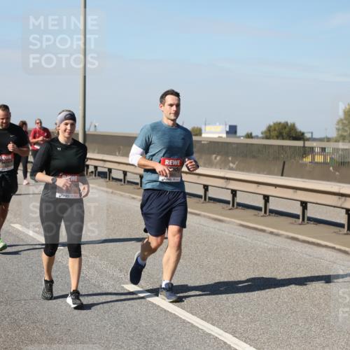 03.10.2025 - Köhlbrandbrückenlauf Yannick Fuchs http://msf.ph/oto/9191452 03.10.2025 12:12:11 Position 3  meine-sportfotos.de
