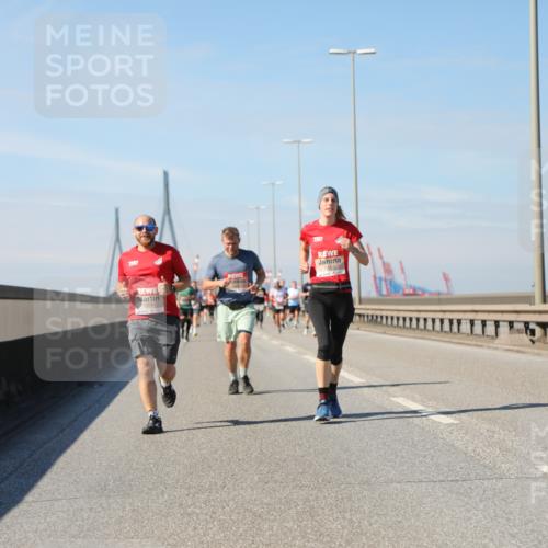 03.10.2025 - Köhlbrandbrückenlauf Yannick Fuchs http://msf.ph/oto/9191477 03.10.2025 11:52:12 Position 3 22 meine-sportfotos.de