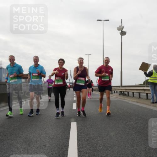 03.10.2025 - Köhlbrandbrückenlauf Matties Gatica Varas http://msf.ph/oto/9191479 03.10.2025 16:06:29 Position 3 6444 meine-sportfotos.de