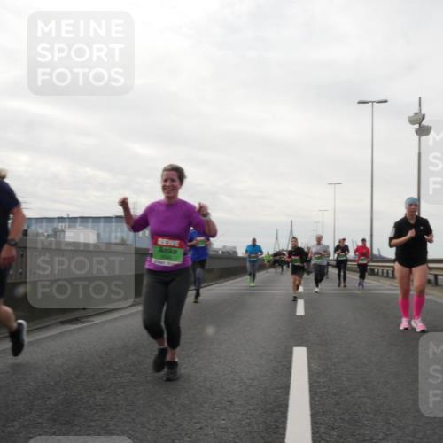 03.10.2025 - Köhlbrandbrückenlauf Matties Gatica Varas http://msf.ph/oto/9191499 03.10.2025 16:06:33 Position 3 140 meine-sportfotos.de