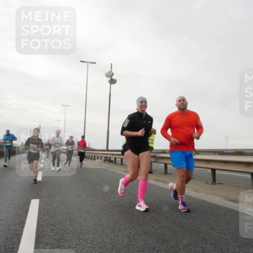 03.10.2025 - Köhlbrandbrückenlauf Matties Gatica Varas http://msf.ph/oto/9191503 03.10.2025 16:06:34 Position 3  meine-sportfotos.de