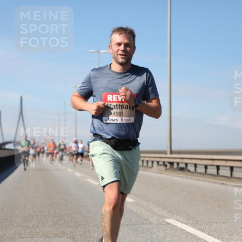 03.10.2025 - Köhlbrandbrückenlauf Yannick Fuchs http://msf.ph/oto/9191510 03.10.2025 11:52:16 Position 3 4901 meine-sportfotos.de