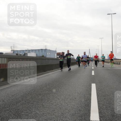03.10.2025 - Köhlbrandbrückenlauf Matties Gatica Varas http://msf.ph/oto/9191577 03.10.2025 16:06:50 Position 3  meine-sportfotos.de