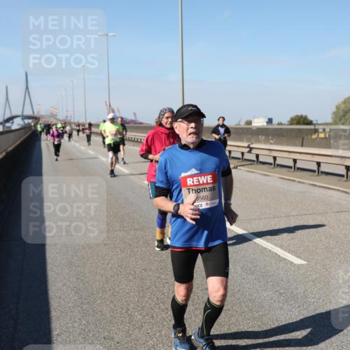 03.10.2025 - Köhlbrandbrückenlauf Yannick Fuchs http://msf.ph/oto/9191588 03.10.2025 12:12:27 Position 3 6560 meine-sportfotos.de