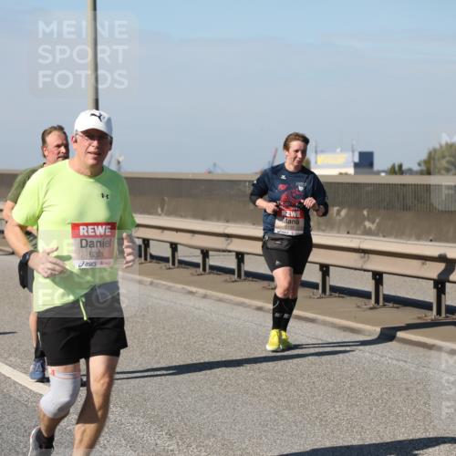 03.10.2025 - Köhlbrandbrückenlauf Yannick Fuchs http://msf.ph/oto/9191635 03.10.2025 12:12:30 Position 3 6201, 5135 meine-sportfotos.de