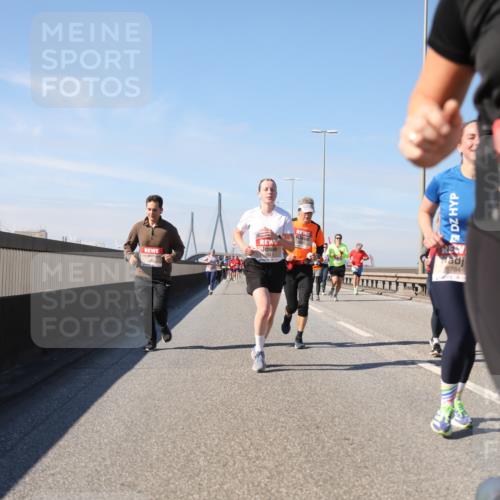 03.10.2025 - Köhlbrandbrückenlauf Yannick Fuchs http://msf.ph/oto/9191647 03.10.2025 11:52:34 Position 3 5794, 4260 meine-sportfotos.de