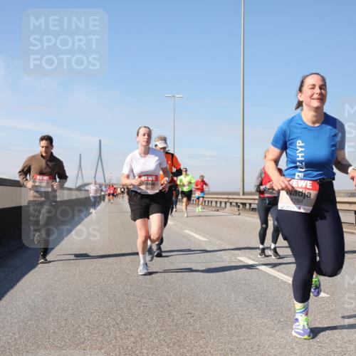 03.10.2025 - Köhlbrandbrückenlauf Yannick Fuchs http://msf.ph/oto/9191651 03.10.2025 11:52:34 Position 3 5794 meine-sportfotos.de
