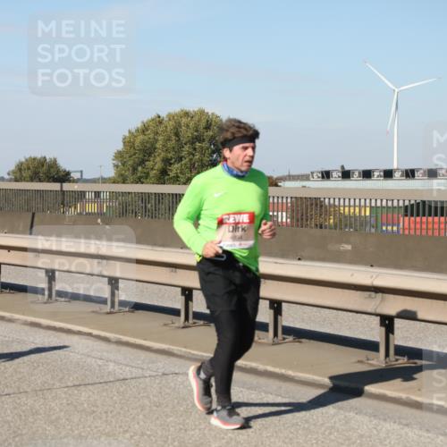 03.10.2025 - Köhlbrandbrückenlauf Yannick Fuchs http://msf.ph/oto/9191709 03.10.2025 12:12:41 Position 3 4894 meine-sportfotos.de