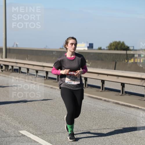 03.10.2025 - Köhlbrandbrückenlauf Yannick Fuchs http://msf.ph/oto/9191718 03.10.2025 12:12:41 Position 3 6548 meine-sportfotos.de