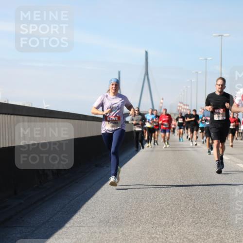 03.10.2025 - Köhlbrandbrückenlauf Yannick Fuchs http://msf.ph/oto/9191732 03.10.2025 11:52:39 Position 3  meine-sportfotos.de