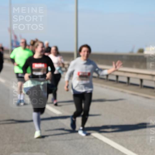 03.10.2025 - Köhlbrandbrückenlauf Yannick Fuchs http://msf.ph/oto/9191740 03.10.2025 12:12:43 Position 3  meine-sportfotos.de