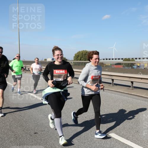 03.10.2025 - Köhlbrandbrückenlauf Yannick Fuchs http://msf.ph/oto/9191771 03.10.2025 12:12:45 Position 3 6825 meine-sportfotos.de