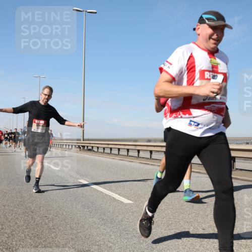 03.10.2025 - Köhlbrandbrückenlauf Yannick Fuchs http://msf.ph/oto/9191775 03.10.2025 11:52:42 Position 3  meine-sportfotos.de