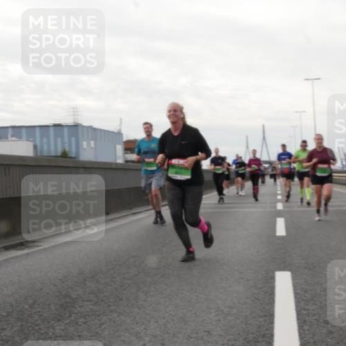 03.10.2025 - Köhlbrandbrückenlauf Matties Gatica Varas http://msf.ph/oto/9191783 03.10.2025 16:07:39 Position 3 1181 meine-sportfotos.de