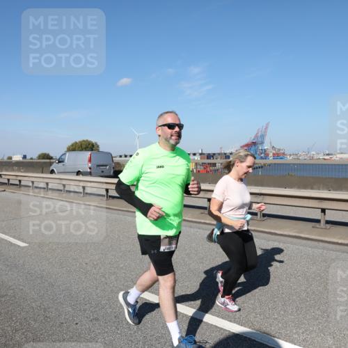 03.10.2025 - Köhlbrandbrückenlauf Yannick Fuchs http://msf.ph/oto/9191805 03.10.2025 12:12:47 Position 3  meine-sportfotos.de