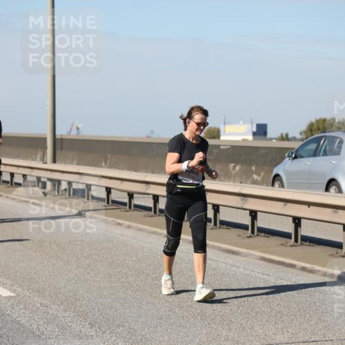 03.10.2025 - Köhlbrandbrückenlauf Yannick Fuchs http://msf.ph/oto/9191866 03.10.2025 12:12:51 Position 3 7062 meine-sportfotos.de
