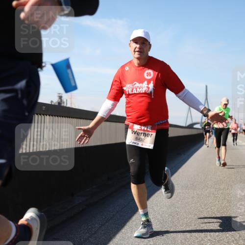 03.10.2025 - Köhlbrandbrückenlauf Yannick Fuchs http://msf.ph/oto/9191957 03.10.2025 11:52:54 Position 3 6779, 6432 meine-sportfotos.de