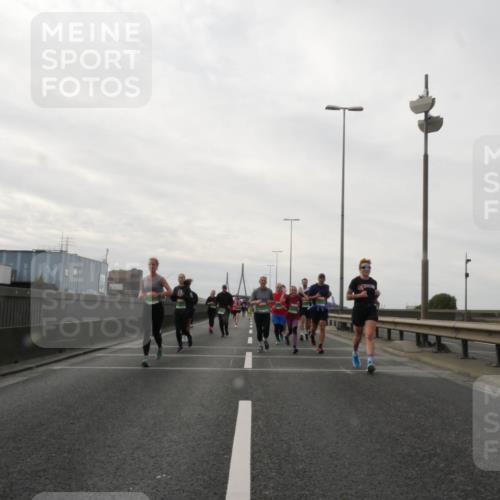03.10.2025 - Köhlbrandbrückenlauf Matties Gatica Varas http://msf.ph/oto/9191962 03.10.2025 16:08:30 Position 3  meine-sportfotos.de