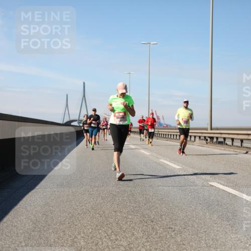 03.10.2025 - Köhlbrandbrückenlauf Yannick Fuchs http://msf.ph/oto/9191974 03.10.2025 11:52:55 Position 3  meine-sportfotos.de