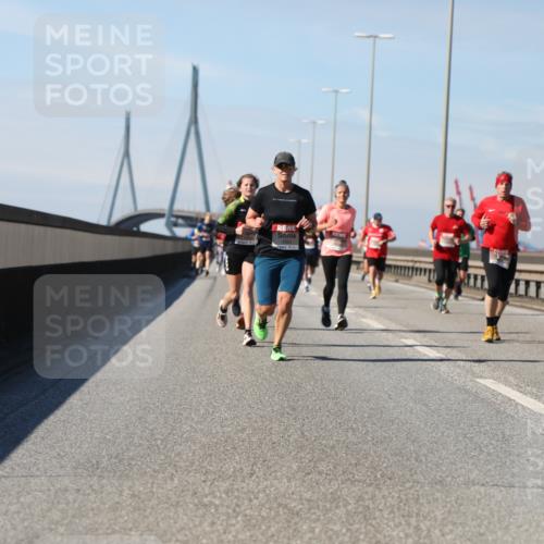 03.10.2025 - Köhlbrandbrückenlauf Yannick Fuchs http://msf.ph/oto/9191990 03.10.2025 11:52:57 Position 3  meine-sportfotos.de