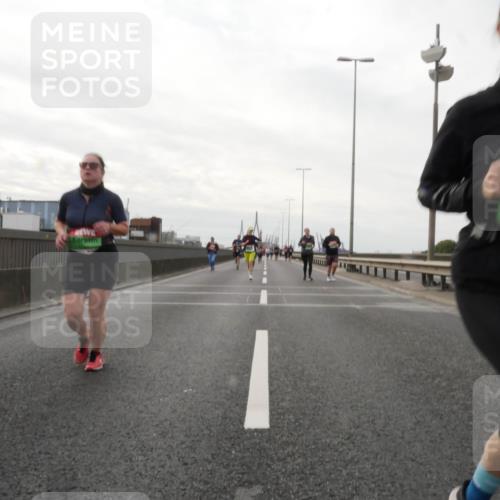 03.10.2025 - Köhlbrandbrückenlauf Matties Gatica Varas http://msf.ph/oto/9191993 03.10.2025 16:08:38 Position 3 8114 meine-sportfotos.de