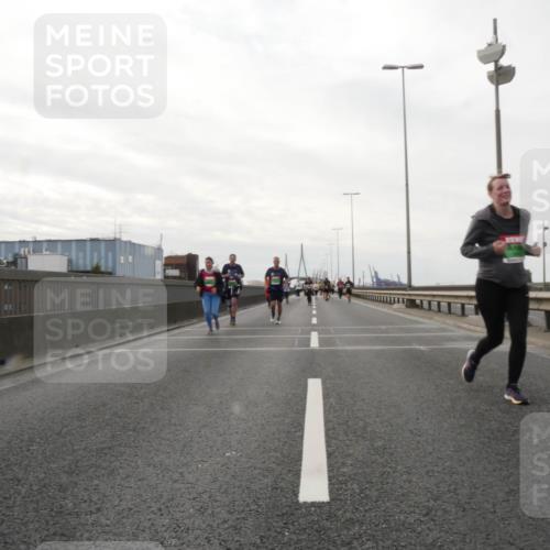 03.10.2025 - Köhlbrandbrückenlauf Matties Gatica Varas http://msf.ph/oto/9191998 03.10.2025 16:08:43 Position 3  meine-sportfotos.de