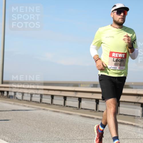 03.10.2025 - Köhlbrandbrückenlauf Yannick Fuchs http://msf.ph/oto/9192010 03.10.2025 11:52:58 Position 3 6379 meine-sportfotos.de