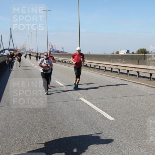 03.10.2025 - Köhlbrandbrückenlauf Yannick Fuchs http://msf.ph/oto/9192032 03.10.2025 12:13:13 Position 3  meine-sportfotos.de